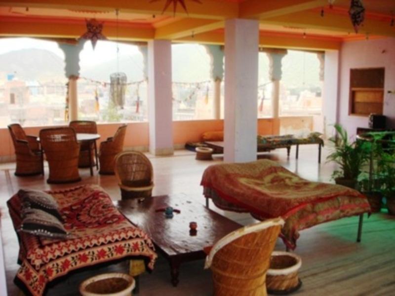 Hotel Mama Luna Pushkar Ngoại thất bức ảnh